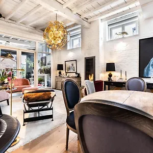 Maison Amodio Boutique Adults Only Брюгге